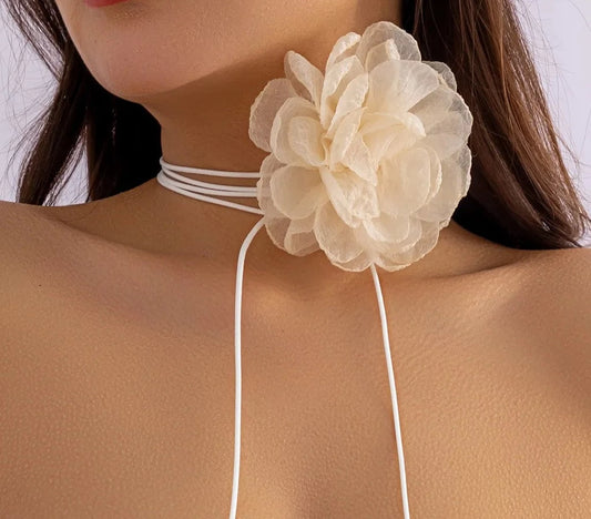 Exaggerated Romantic Big Rose Flower Clavicle Chain