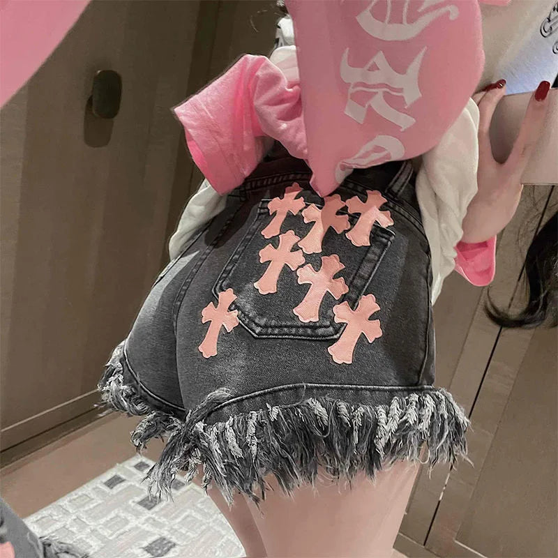 Street High Waist Design Sense Casual A Word Super Short Raw Edge Fringe Gothic Style Denim Shorts