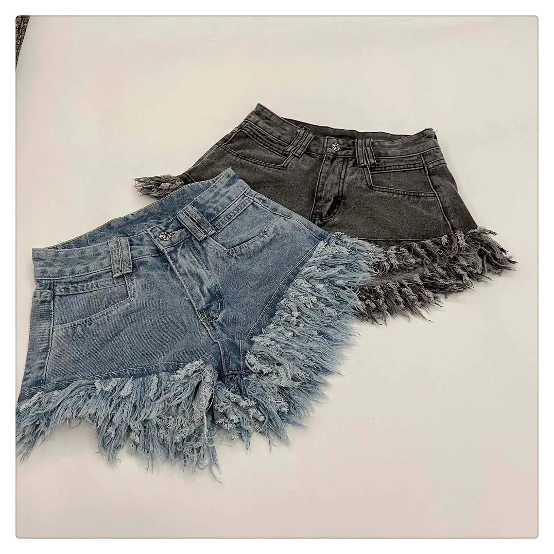 Street High Waist Design Sense Casual A Word Super Short Raw Edge Fringe Gothic Style Denim Shorts