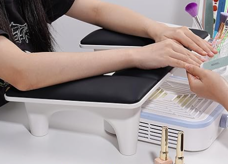 Arm Rest for Nails Tech with Nail Mat Set, U-Shaped Nail Arm Rest for Acrylic Nails, Non-Slip Hand Rest Pillow for Nails Tech, Soft Leather Nail Hand Rest Cushion for Manicure Salon Use (Black)